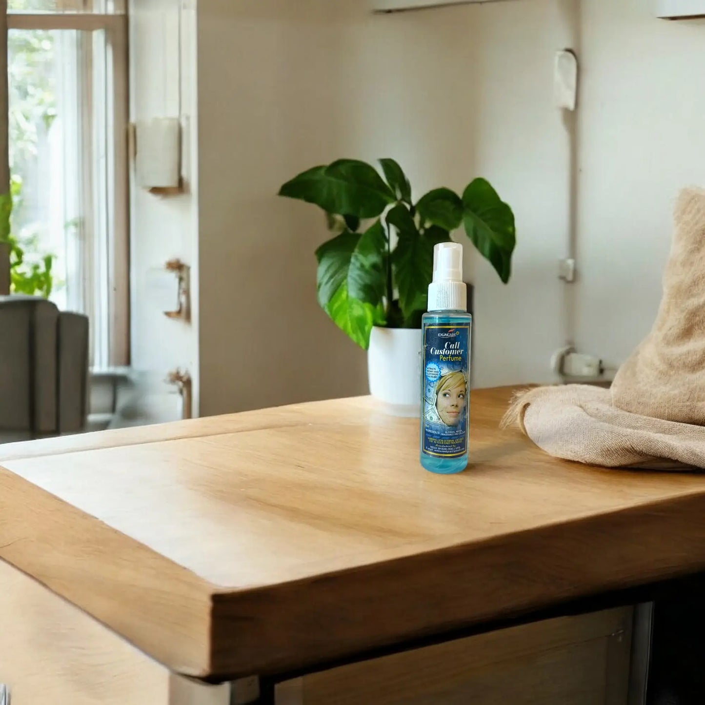 Parfum Call Costumer (format de poche)