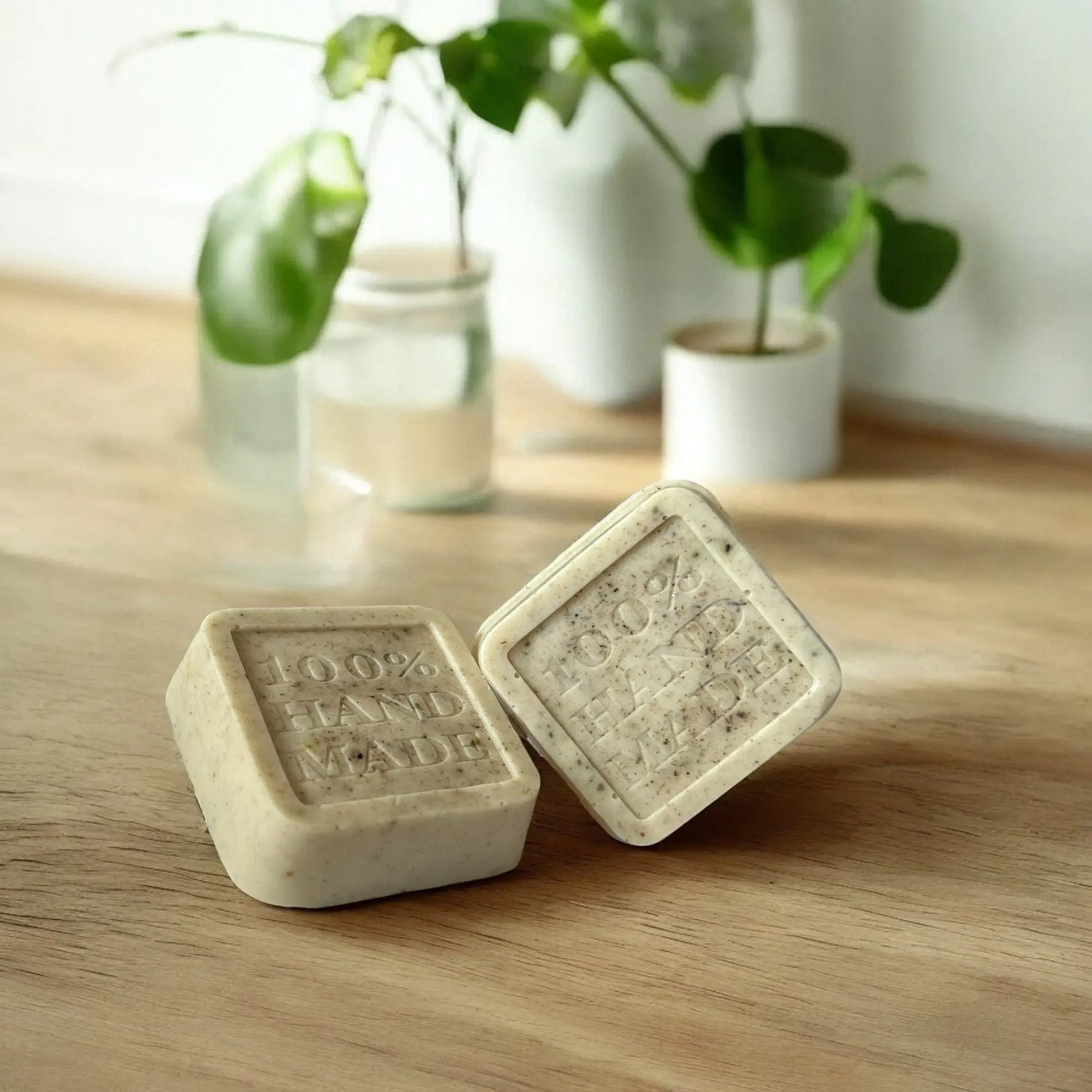 Deux blocs de savon Divine attraction