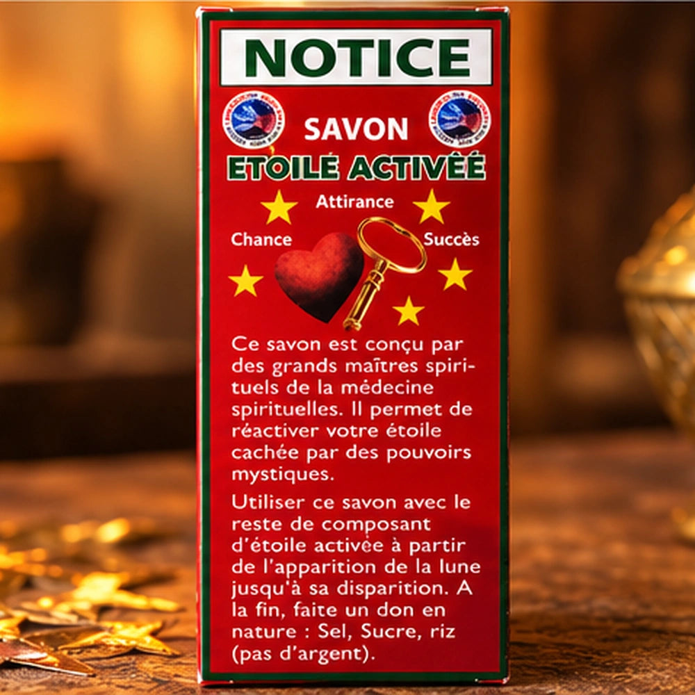 Vue rapprochée du mode d’emploi du Savon Étoile Activée, présenté sur un décor vert et boisé avec sel rituel.